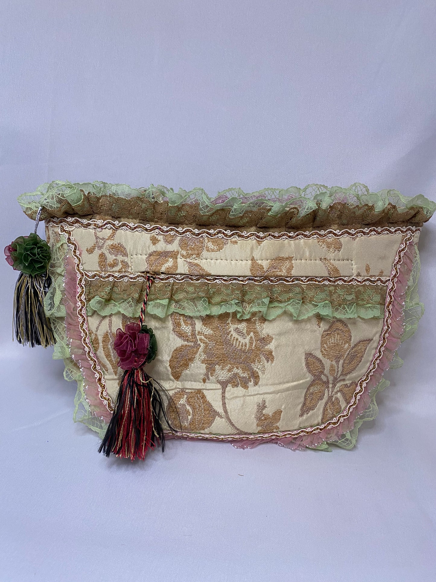 Vintage lace handbag